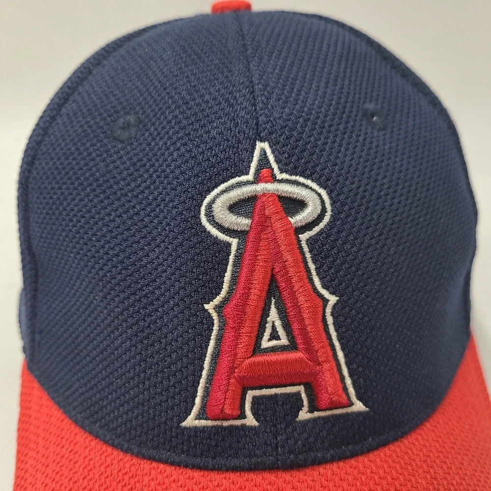 Los Angeles Angels Hat Fitted‎ M-L New Era 39Thirty Blue Red MLB Baseball Men